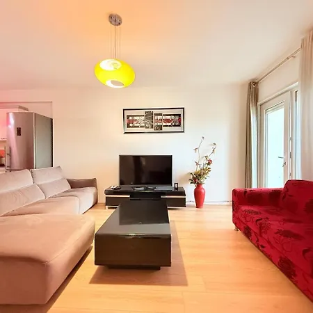 Center Luxury Apartamento *