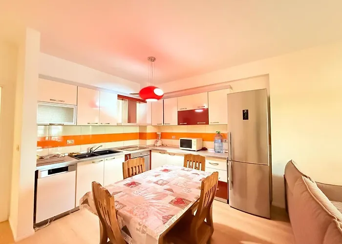 Center Luxury Apartment Tirana