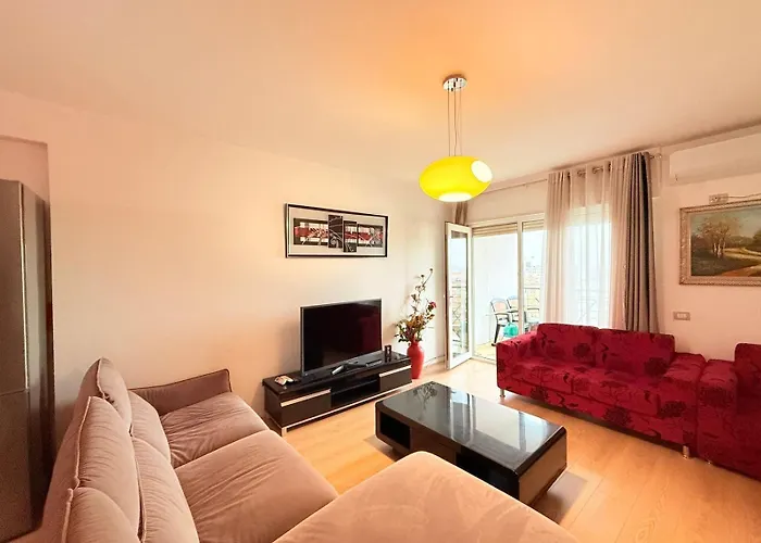 Center Luxury 公寓