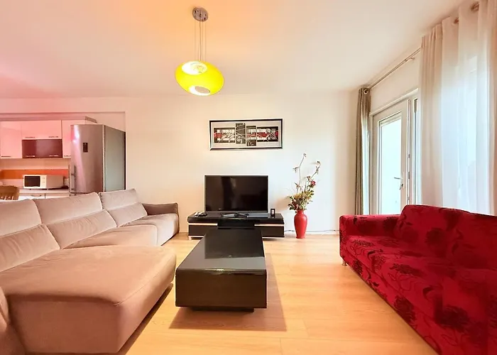 Center Luxury 아파트 *