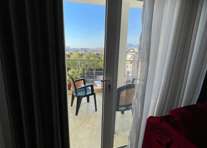 Center Luxury * 티라나