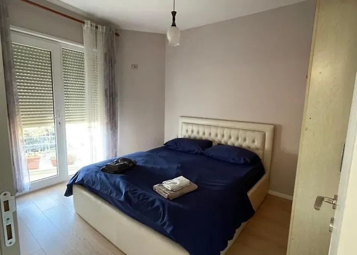 Center Luxury * 地拉那